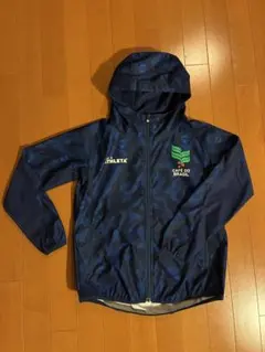 Item thumbnail for item ebd05883-0d01-4138-997a-2c6f9a8f9a38