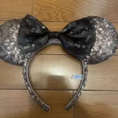 ディズニー ミッキー耳 カチューシャ 黒金