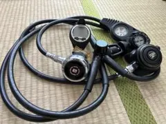 NDS スキューバダイビング レギュレータ TUSAゲージ付 - メルカリ