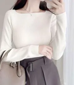 【新品】mily bilet スクエアネックリブニットプルオーバー