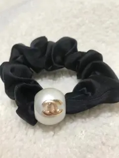 Item thumbnail for item 99bb43f4-a8f1-4c9c-90fc-eee17eb24aa8