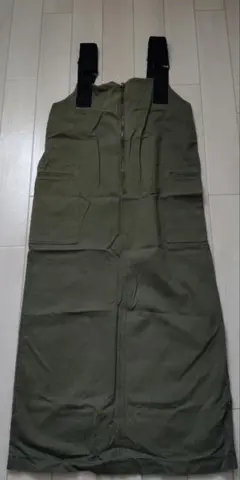 JEANASIS カーキ サロペット ジャンパースカートのサムネイル