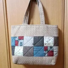 ハンドメイド　パッチワークトートバッグ