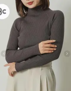 【新品タグ付き】アーバンリサーチ　ストレッチリブ　ハイネックセーター　チャコール