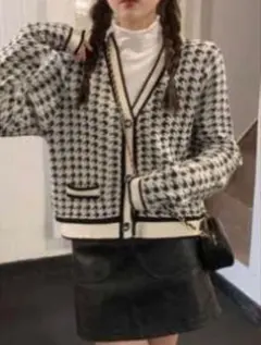 SHEINニットカーディガンSかMサイズ