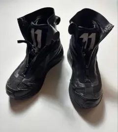 11 by boris bidjan saberi salomon BAMBA2のサムネイル
