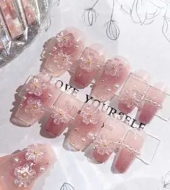フラワー装飾ピンクネイルチップセット