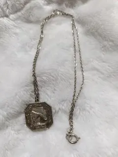 Item thumbnail for item 4d536a91-ab5a-4239-8c9a-1f8a5dd7e0cb