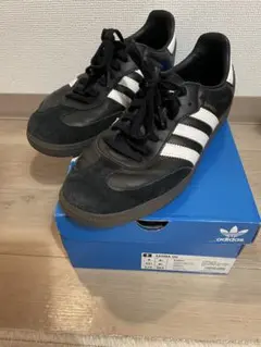 adidas Samba OG 黒白 スニーカー