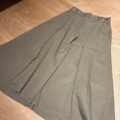 ナノユニバース　カーキスカート