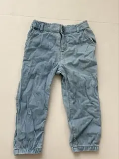 Item thumbnail for item cc972be5-dfee-45eb-b65e-6d3f1ee84a90