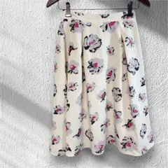 【pa18】美品⭐︎GU フラワープリント フレアスカート M 花柄 膝下丈