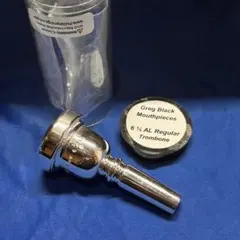 Item thumbnail for item 2daceb32-ff0e-46ee-8504-1cb0e34c933f