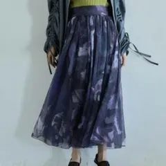 メルトフラワーシアースカート