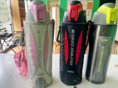 マ*ス様 ♥ＧＷ限定値下げ！！♥サーモス 真空断熱スポーツボトル 1.0L 赤