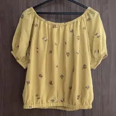 【新品・未着用】earth music&ecology 花柄シフォンブラウス
