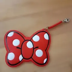 し*な様 ミニーマウス　パスケース　カードホルダー　リボン型　ディズニーリゾート