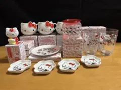 レトロ　ハローキティ　ウサハナ　コロコロクリリン　おさるのもんきち　当時物 レトロ ハローキティ ウサハナコロコロクリリン おさるのもんきち