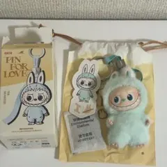 R*ɞ様 ラブブ PIN FOR LOVE イニシャル 【I】