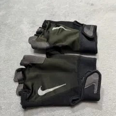 NIKE ナイキ トレーニンググローブ ジムグローブ カーキ/ブラックのサムネイル