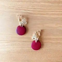 ゴールド馬 ウッドパーツ赤 イヤリング