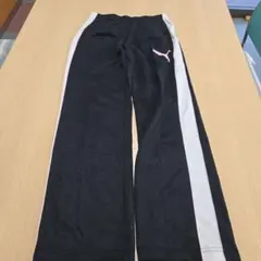 PUMA（プーマ） サイドライン入りトラックパンツ（ジャージパンツ）黒 Ｌサイズ