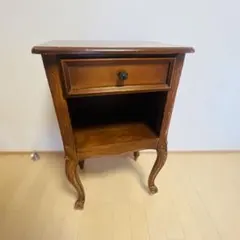 ジ*ン様 オークションで格安出品☆アンティーク☆天板に花柄のペイント