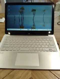 【ジャンク】SONY ノートPC 本体 Intel Core i5のサムネイル