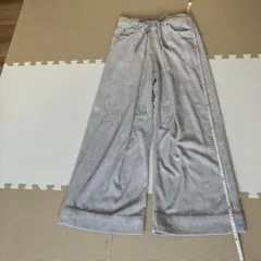 ニコアンド　コーデュロイパンツ