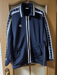 Champion ストライプ ジャージ 黒