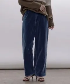 新品　ジーンズ デニム デニムパンツ 別珍ストレッチデニム セミコクーンパンツ