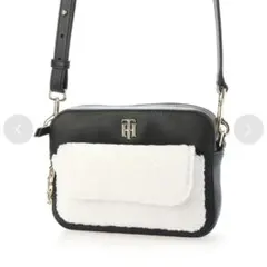 TOMMY HILFIGER ショルダーバッグ　ボア