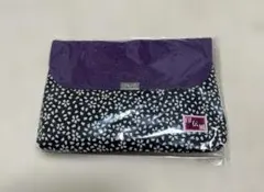 Item thumbnail for item 52976840-dd12-4c1f-9f54-f8b214a20e0f