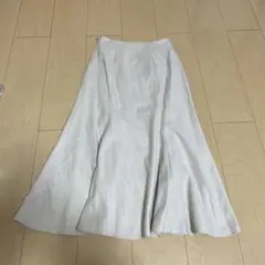 ベージュ フレアロングスカート