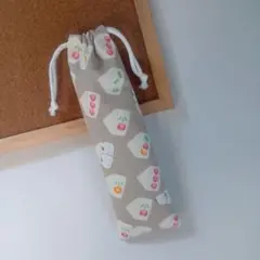 ハンドメイド　お箸袋　歯ブラシ袋　カトラリー袋　巾着袋　シマエナガ　イチゴ