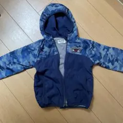 薄手ナイロンジャンパー