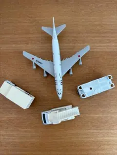 Item thumbnail for item 0be9e25a-9226-4ff4-ad5f-7dec10e44f82