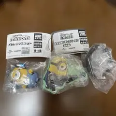 ミニオンズ　ぺたんこマスコット　大きなめじるしラバータグ