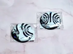 鬼滅の刃　猗窩座　オールスター缶バッジ 2点セット