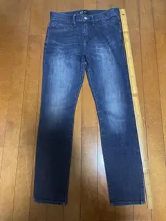 Item thumbnail for item ddf6fad8-9525-4bda-bf66-4479741125a7