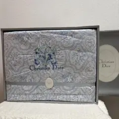 2025年最新】クリスチャンディオール 肌掛け布団の人気アイテム - メルカリ