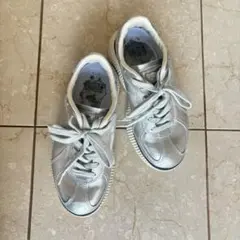 オニツカタイガー　厚底スニーカー　DELECITY Onitsuka Tiger