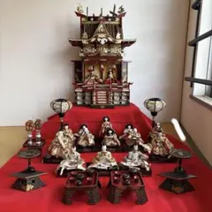 御殿飾り雛人形　最終お値下げです。