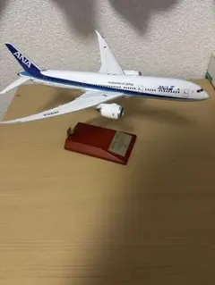 STARLUX AIRBUS A350-900 模型(B58501) - メルカリ