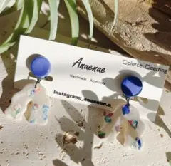 E20個性的イヤリング　可愛いイヤリング　ポップ　ラメ　可愛い　ブルー　カラフル