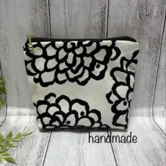 【ハンドメイド】ダリア柄 花柄☆ポーチ 化粧ポーチ サニタリーポーチ 小物入れ