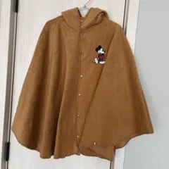 8 フード付きミッキーマウスのポンチョ