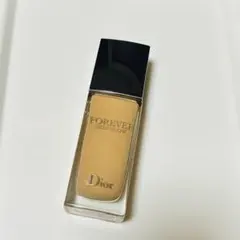 Dior Forever Skin Glow フルイドグロウ 30mL 2W