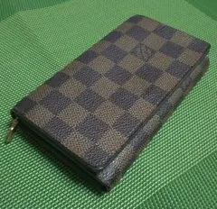 ルイヴィトン＊ダミエL字ファスナー二つ折り財布＊イニシャル入り＊ポルトフォイユ