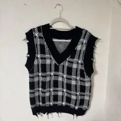 EMODAチェック柄ニットベスト Vネック